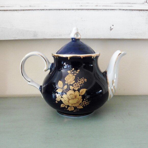 Vintage Porcelain Teapot Cobalt Gilt Gold Floral Roses Germany Alpine Aramco - Picture 1 of 6